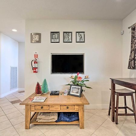 Vegas Oasis Home With Pool And Spa 7 Miles To Strip 拉斯维加斯 外观 照片