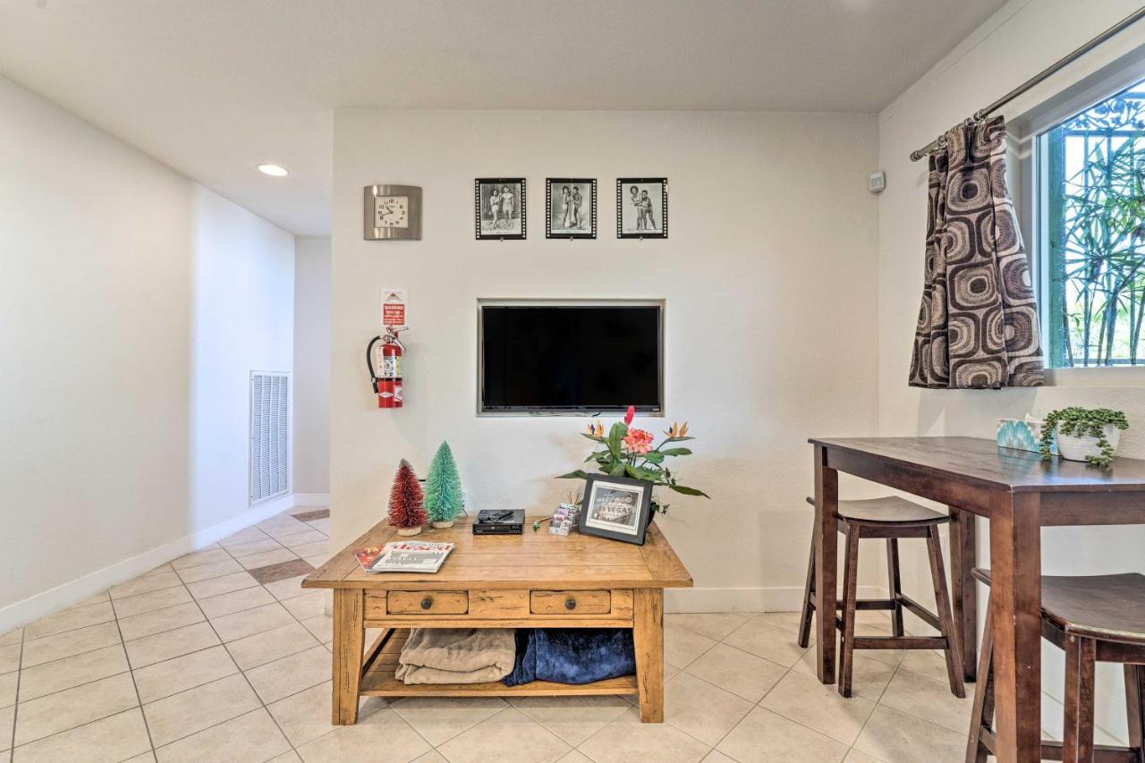 Vegas Oasis Home With Pool And Spa 7 Miles To Strip 拉斯维加斯 外观 照片