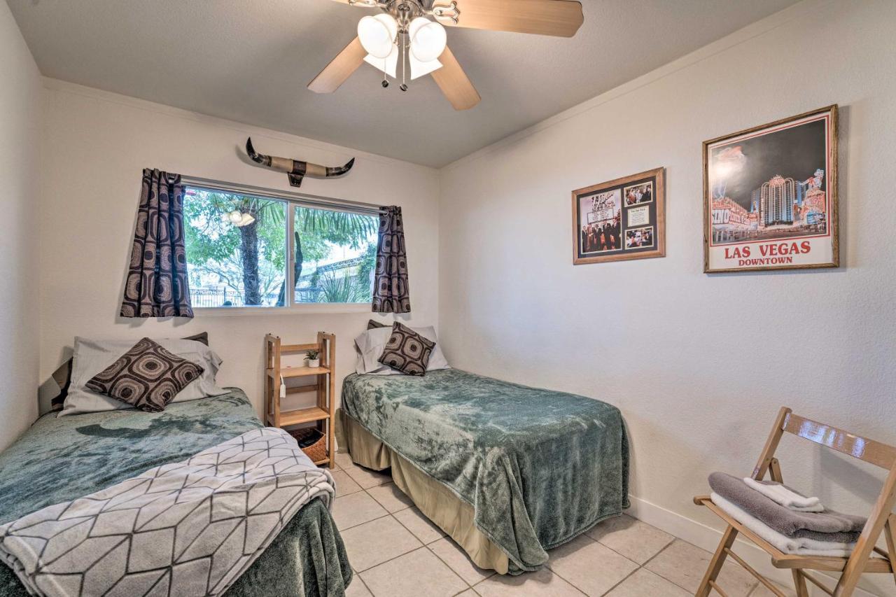Vegas Oasis Home With Pool And Spa 7 Miles To Strip 拉斯维加斯 外观 照片
