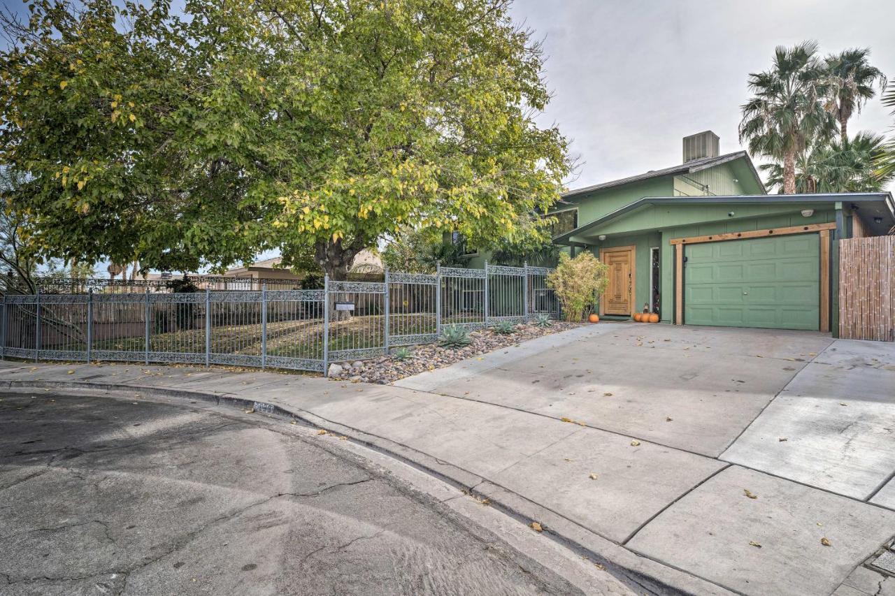 Vegas Oasis Home With Pool And Spa 7 Miles To Strip 拉斯维加斯 外观 照片